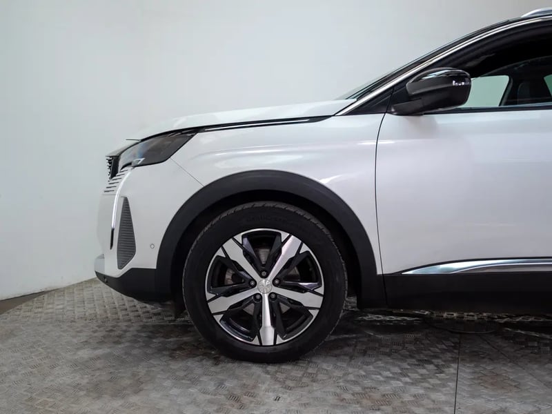 Peugeot 3008 2023 - Imagen 17 de 20