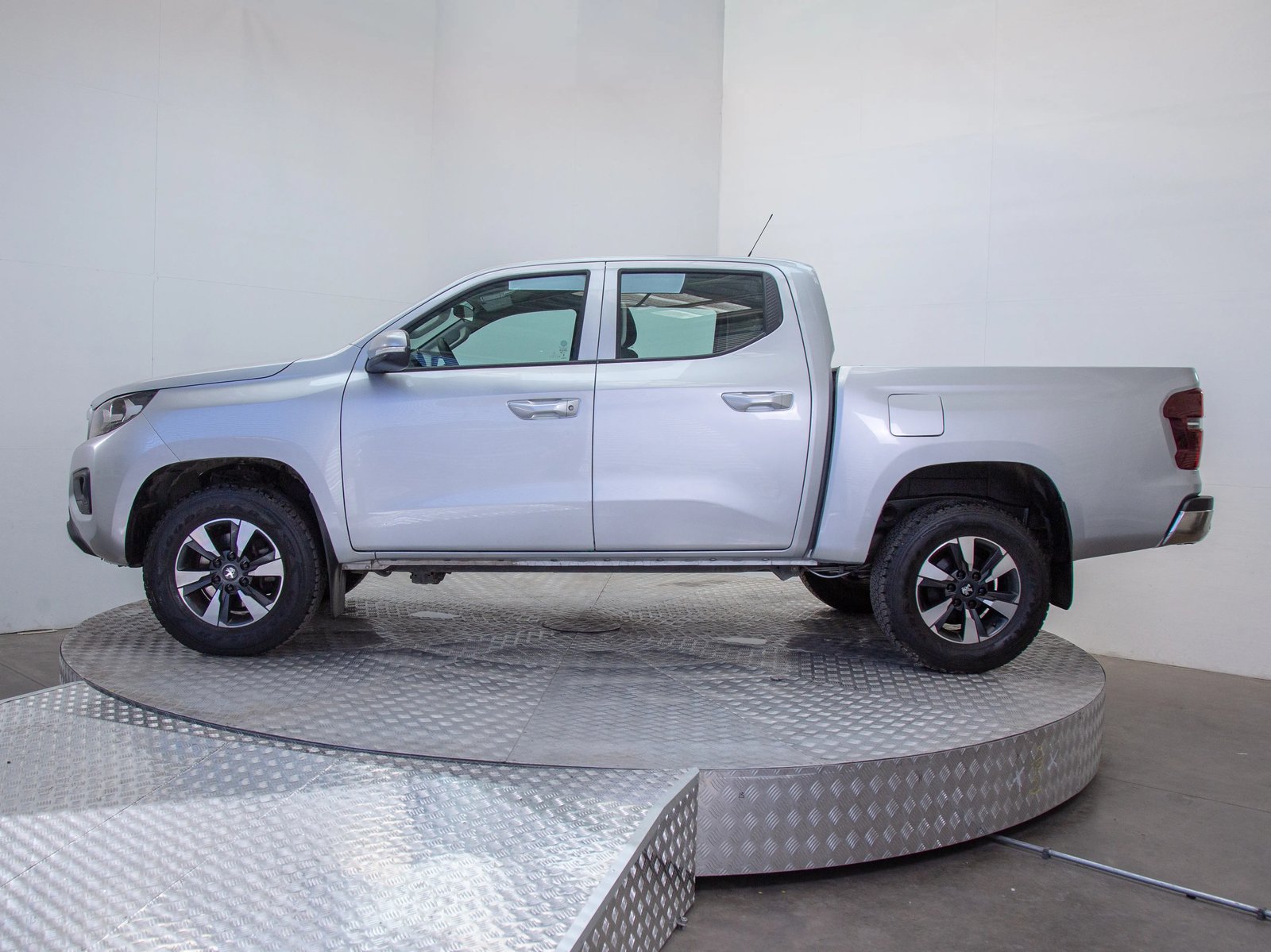 Peugeot LANDTREK 2025 - Imagen 7 de 16