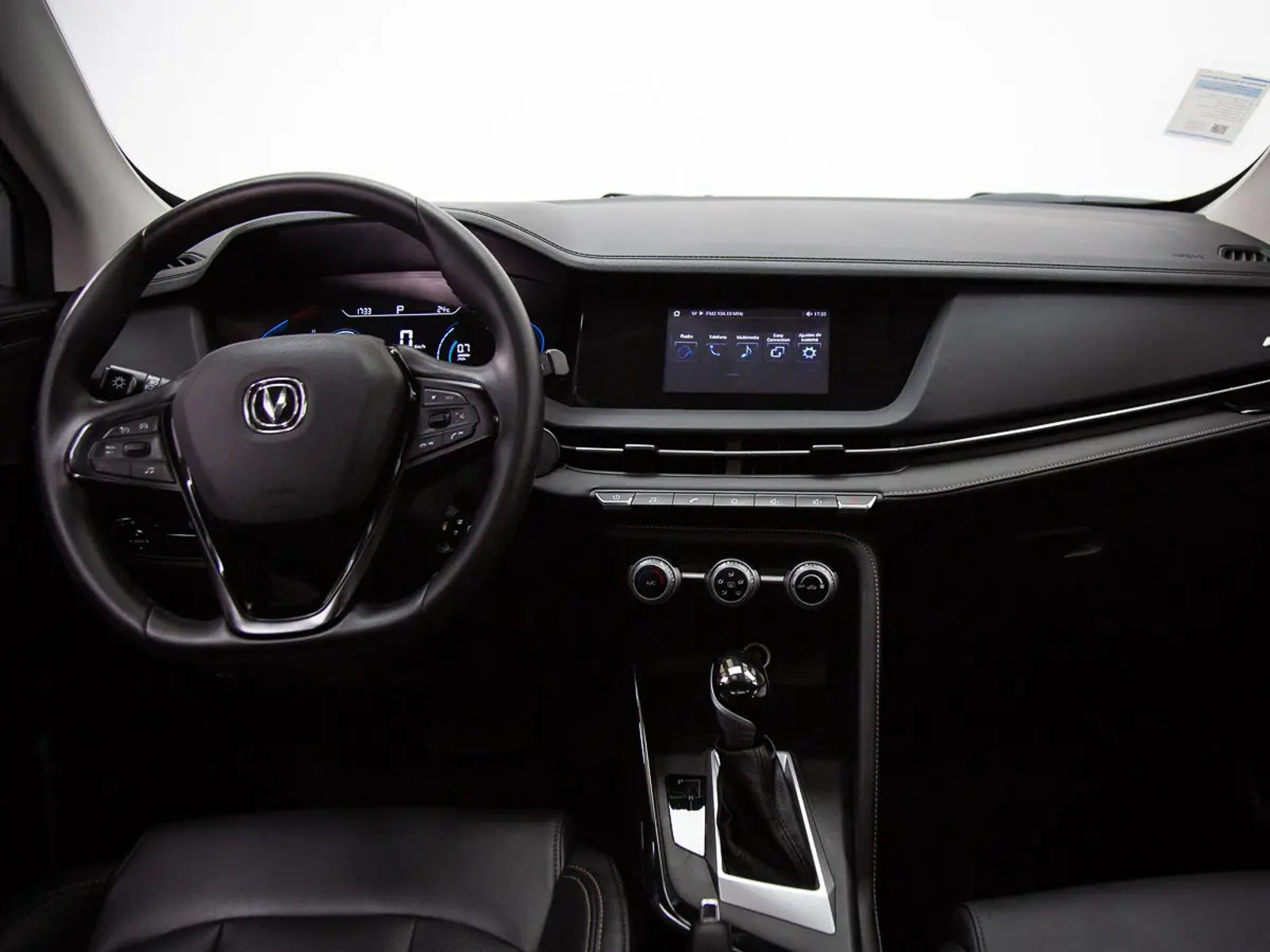 CHANGAN CS15 2024 - Imagen 16 de 18