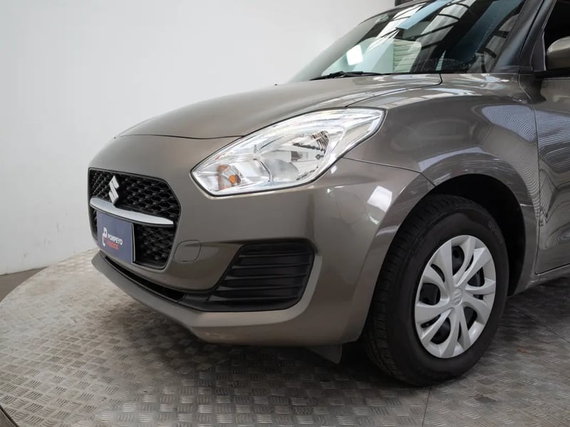 Suzuki SWIFT 2024 - Imagen 18 de 20