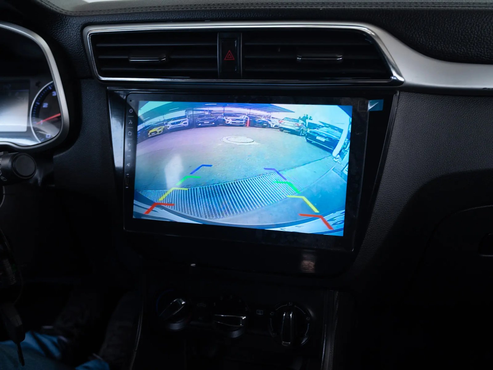 MG ZS 2024 - Imagen 17 de 20