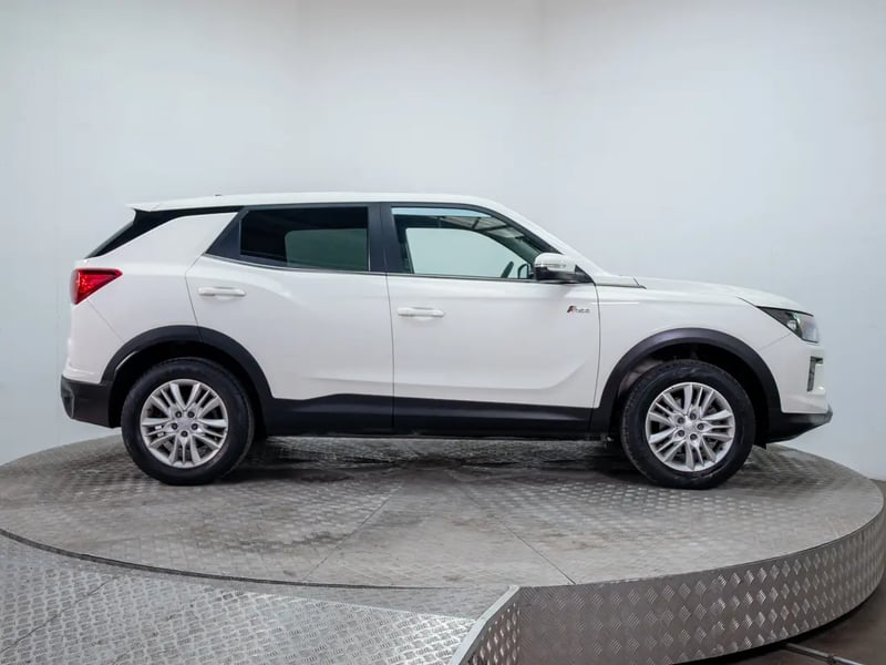 SsangYong KORANDO 2024 - Imagen 8 de 20