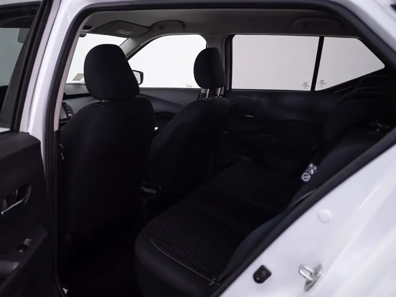 Nissan KICKS 2025 - Imagen 14 de 19