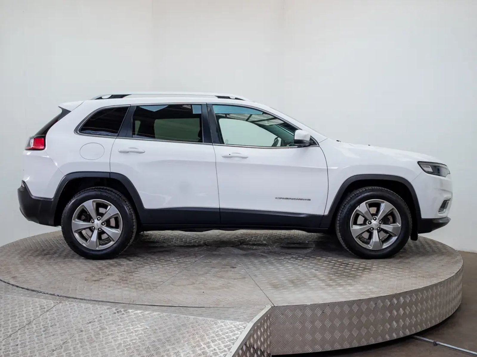 Jeep CHEROKEE 2020 - Imagen 8 de 20