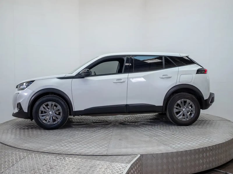 Peugeot NEW 2008 2023 - Imagen 4 de 19