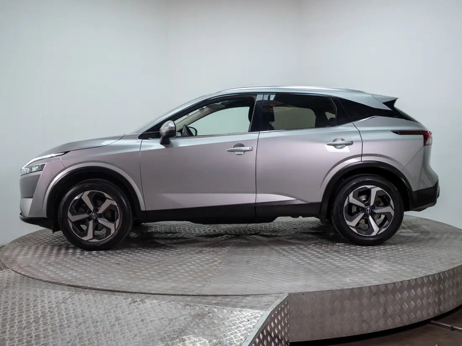 Nissan QASHQAI 2023 - Foto 5 de 20