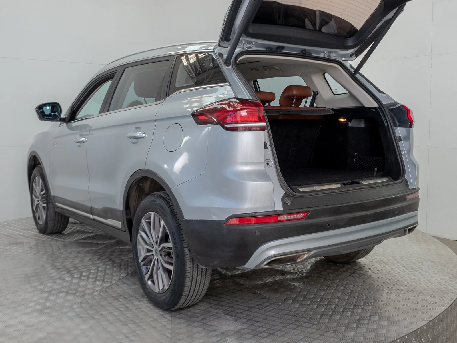 GEELY AZKARRA 2023 - Imagen 11 de 18