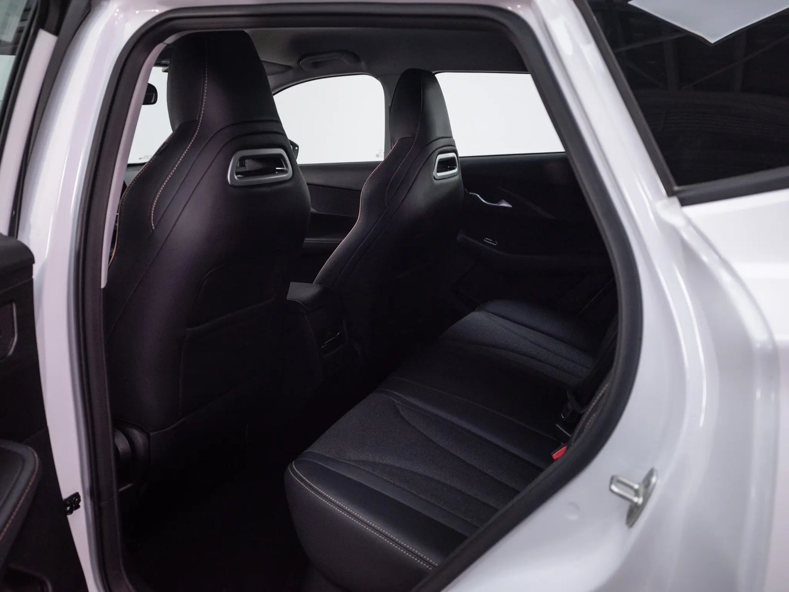 OMODA C5 2026 - Imagen 11 de 15