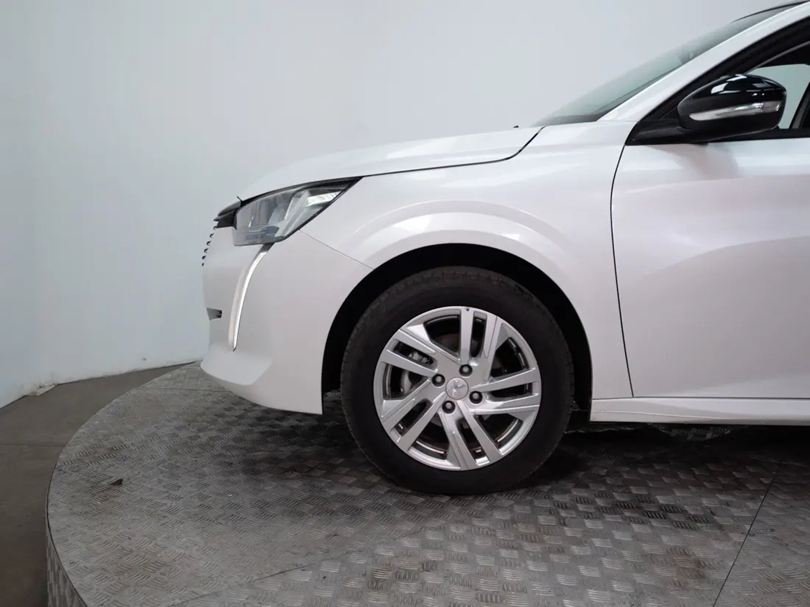Peugeot 208 2023 - Imagen 16 de 20