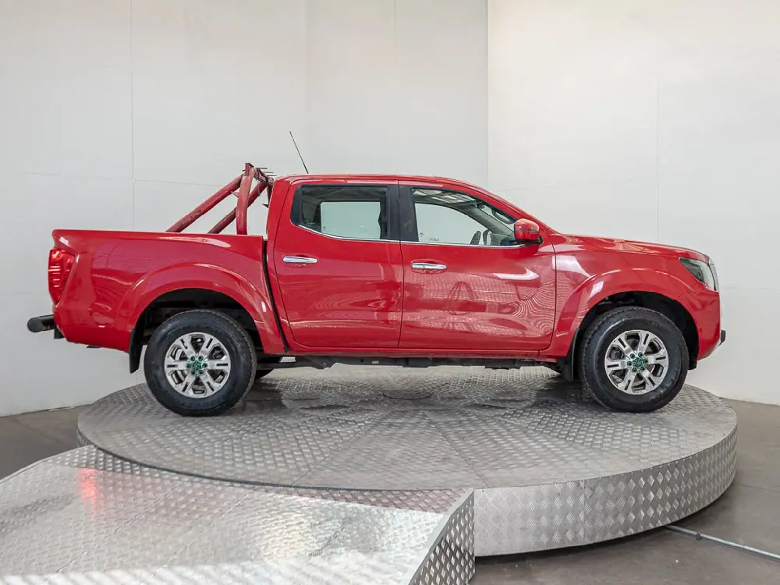 NISSAN NAVARA 2024 - Imagen 3 de 16