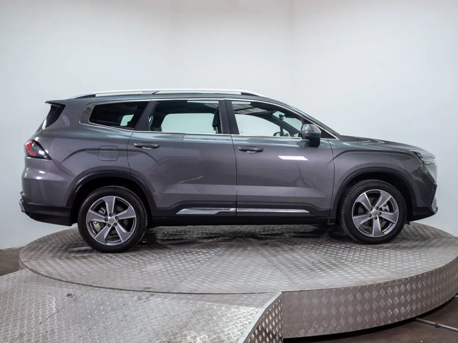 Geely OKAVANGO 2025 - Imagen 8 de 20