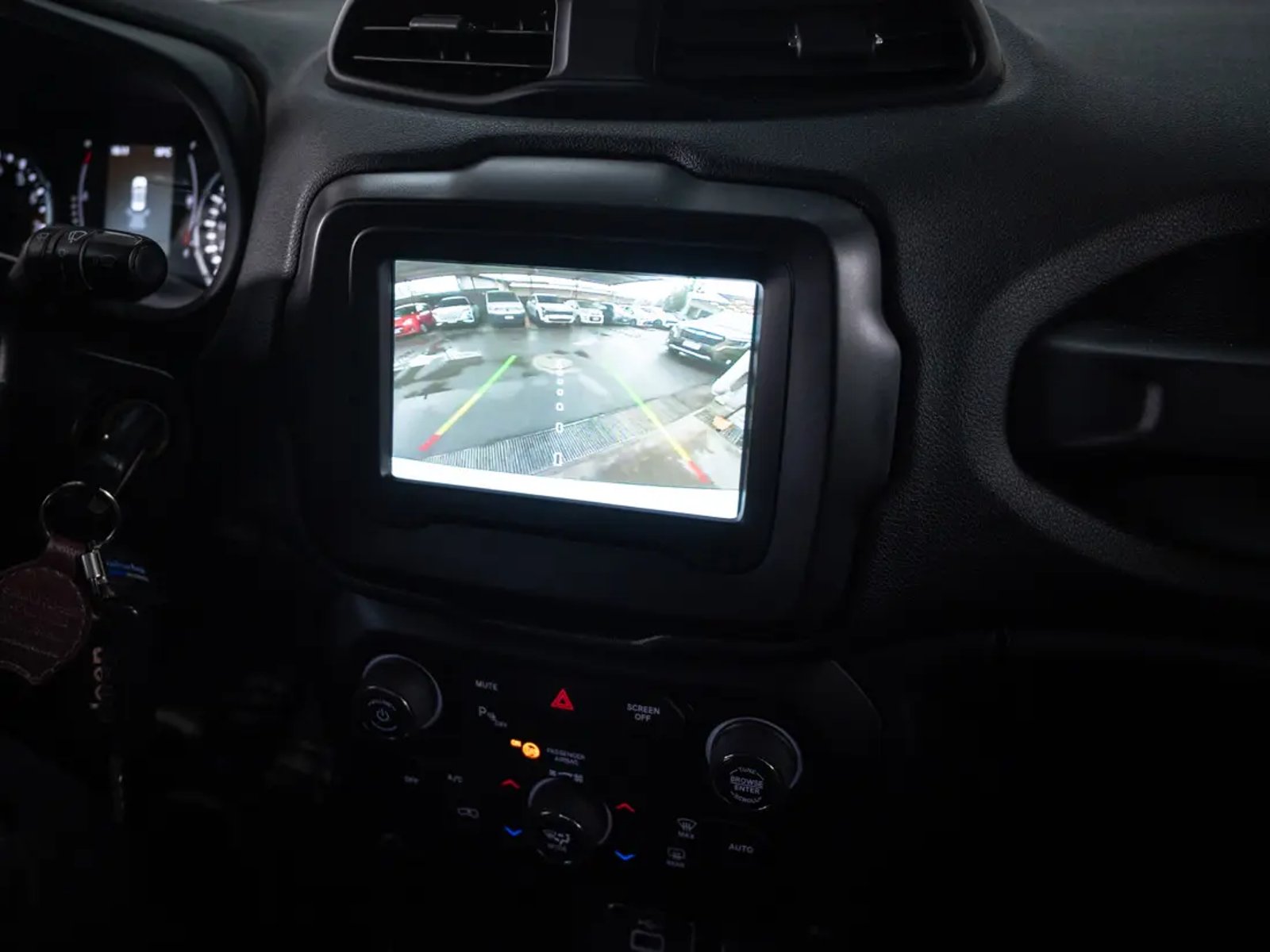 Jeep RENEGADE 2023 - Imagen 16 de 16