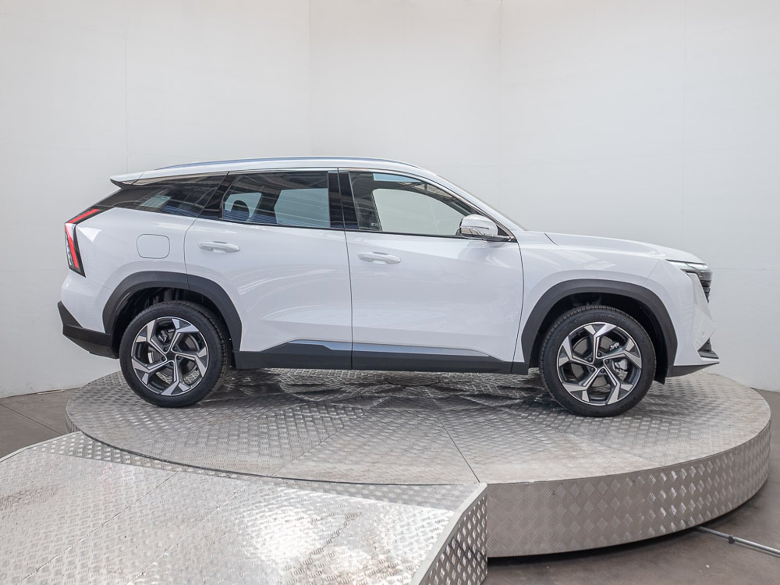 GEELY STARRAY 2025 - Imagen 7 de 16