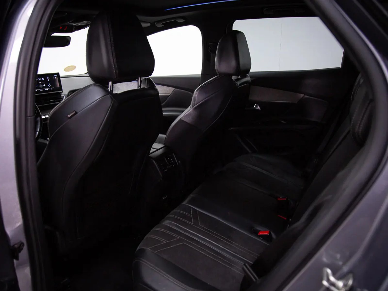 PEUGEOT 3008 2022 - Imagen 15 de 20