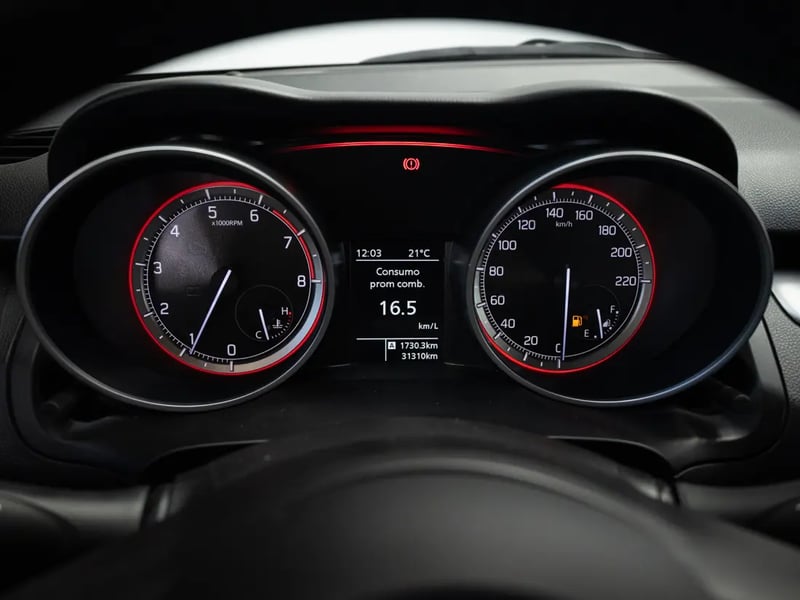 Suzuki SWIFT 2024 - Imagen 13 de 20