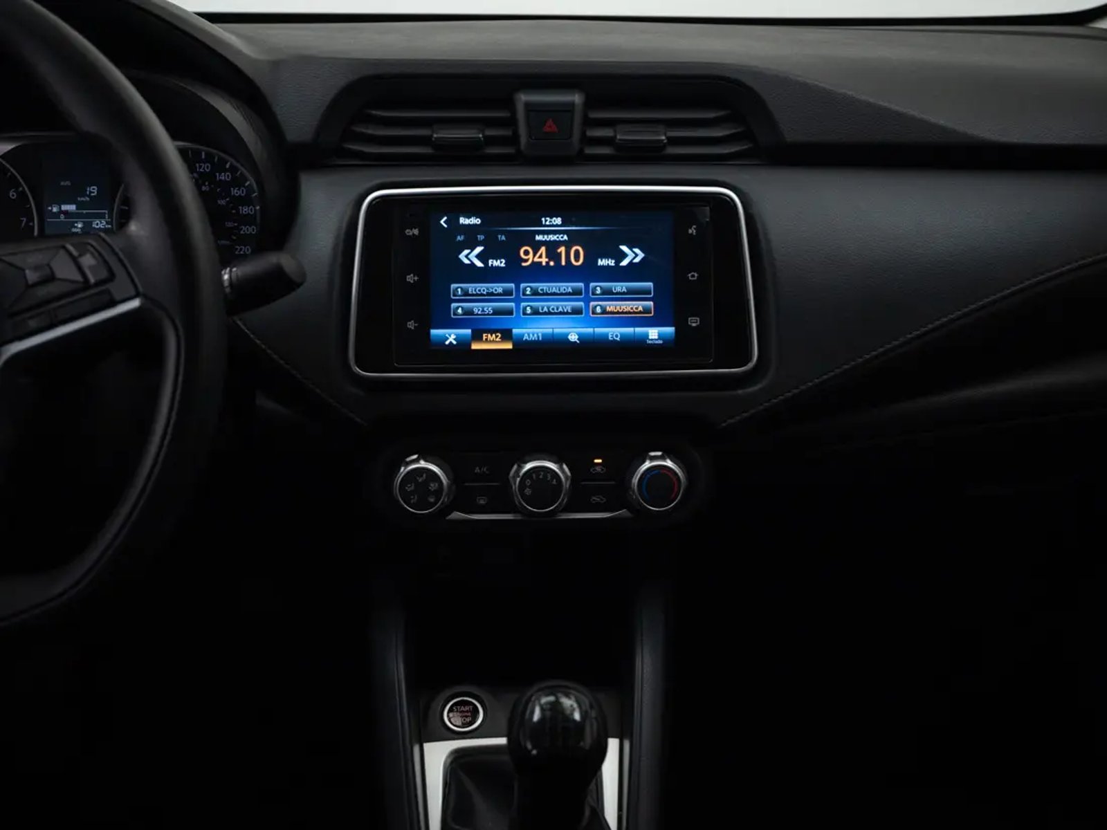 Nissan VERSA 2023 - Imagen 16 de 19
