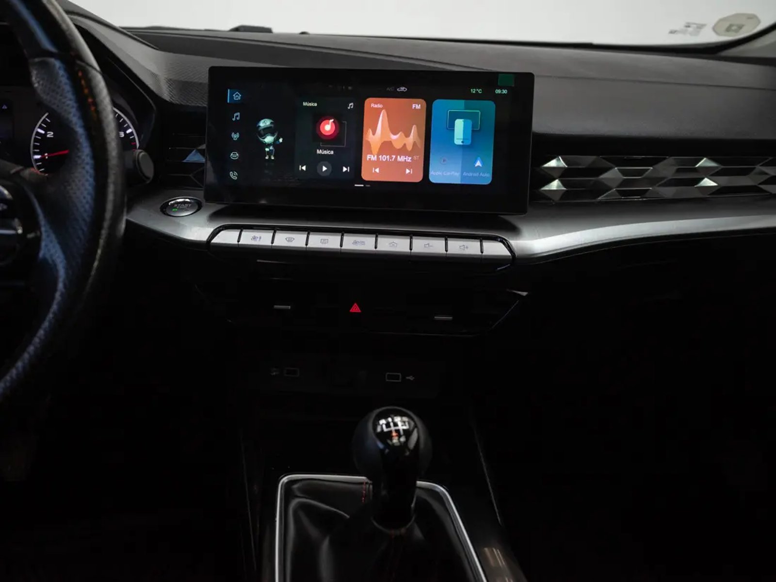 MG GT 2024 - Imagen 14 de 20