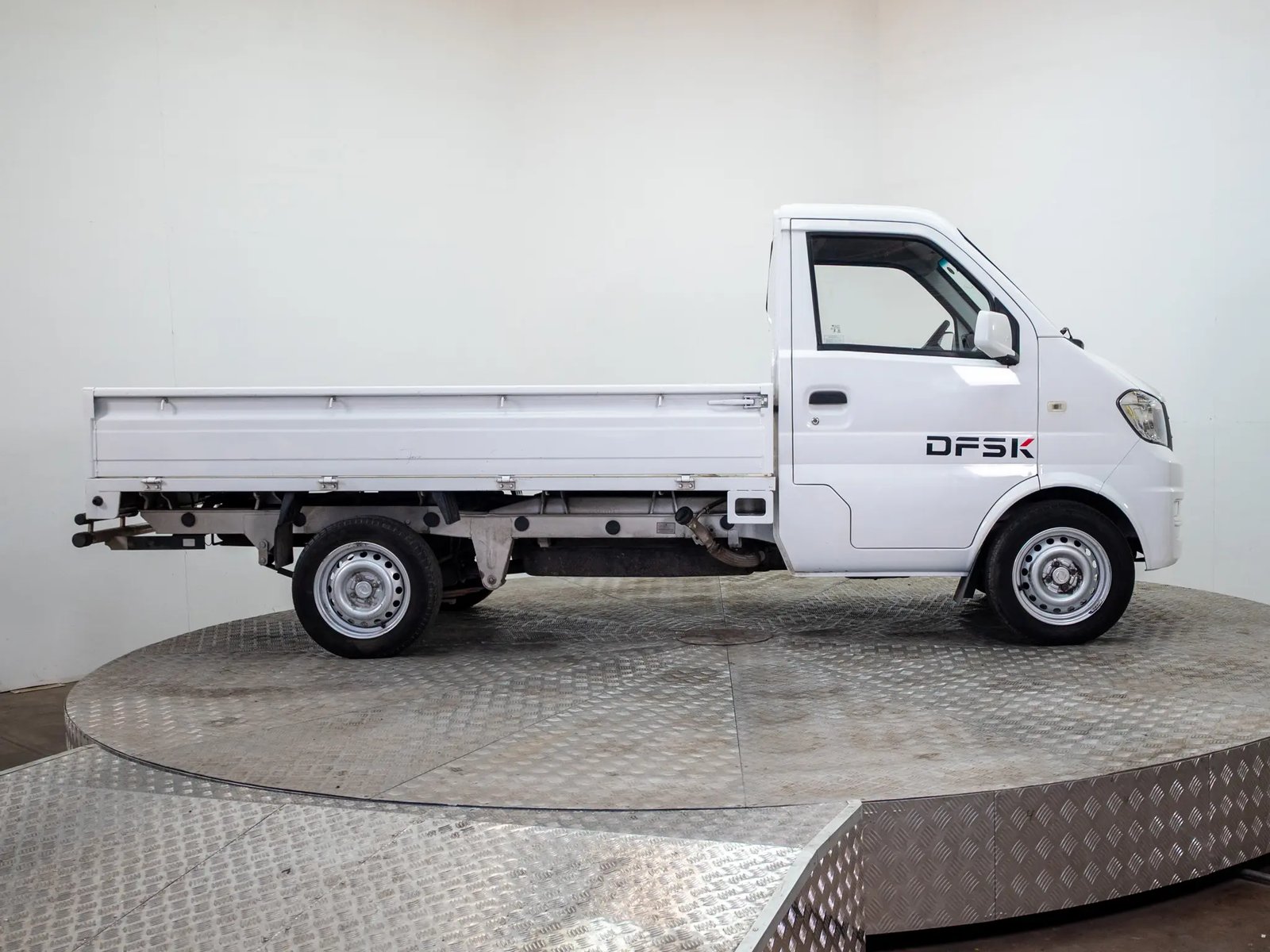 DFSK TRUCK CABINA SIMPLE 2024 - Imagen 9 de 14