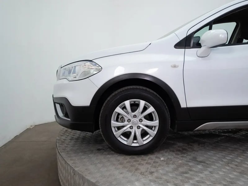 Suzuki SCROSS 2020 - Imagen 17 de 19