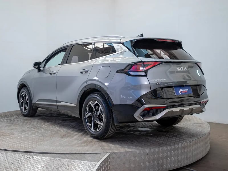 Kia SPORTAGE 2023 - Imagen 5 de 19