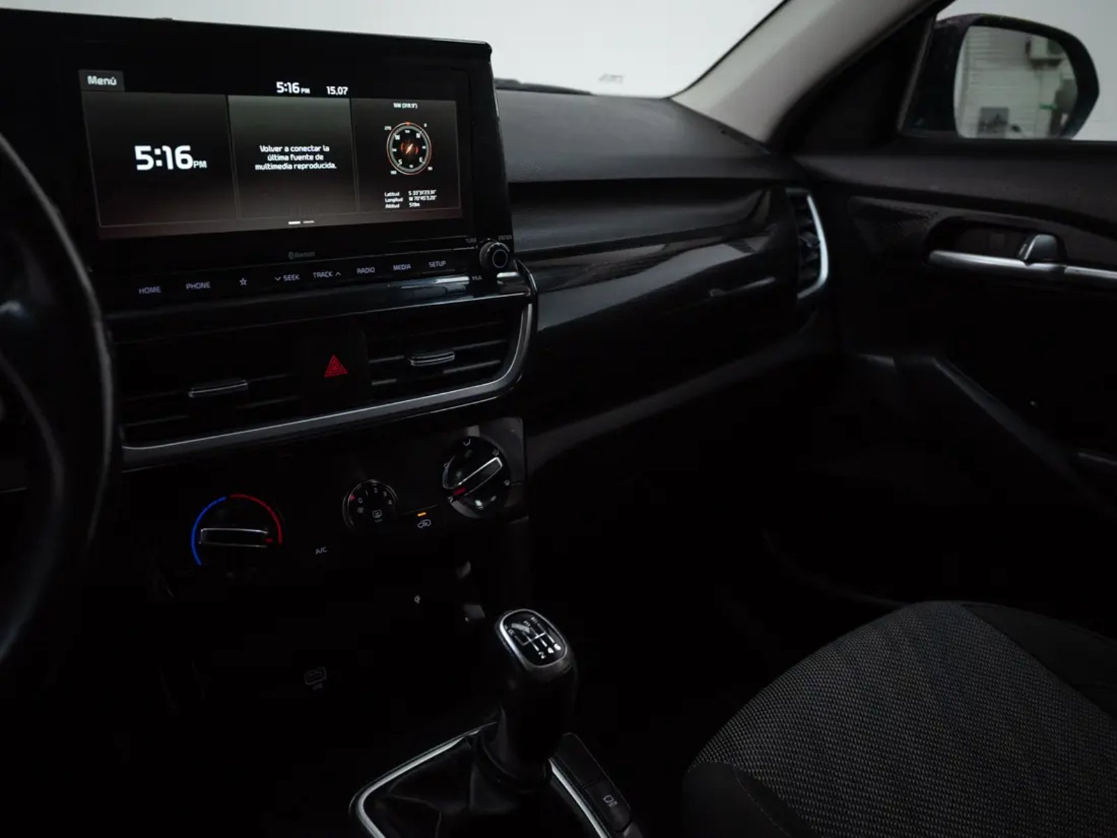 Kia SELTOS 2021 - Imagen 12 de 19