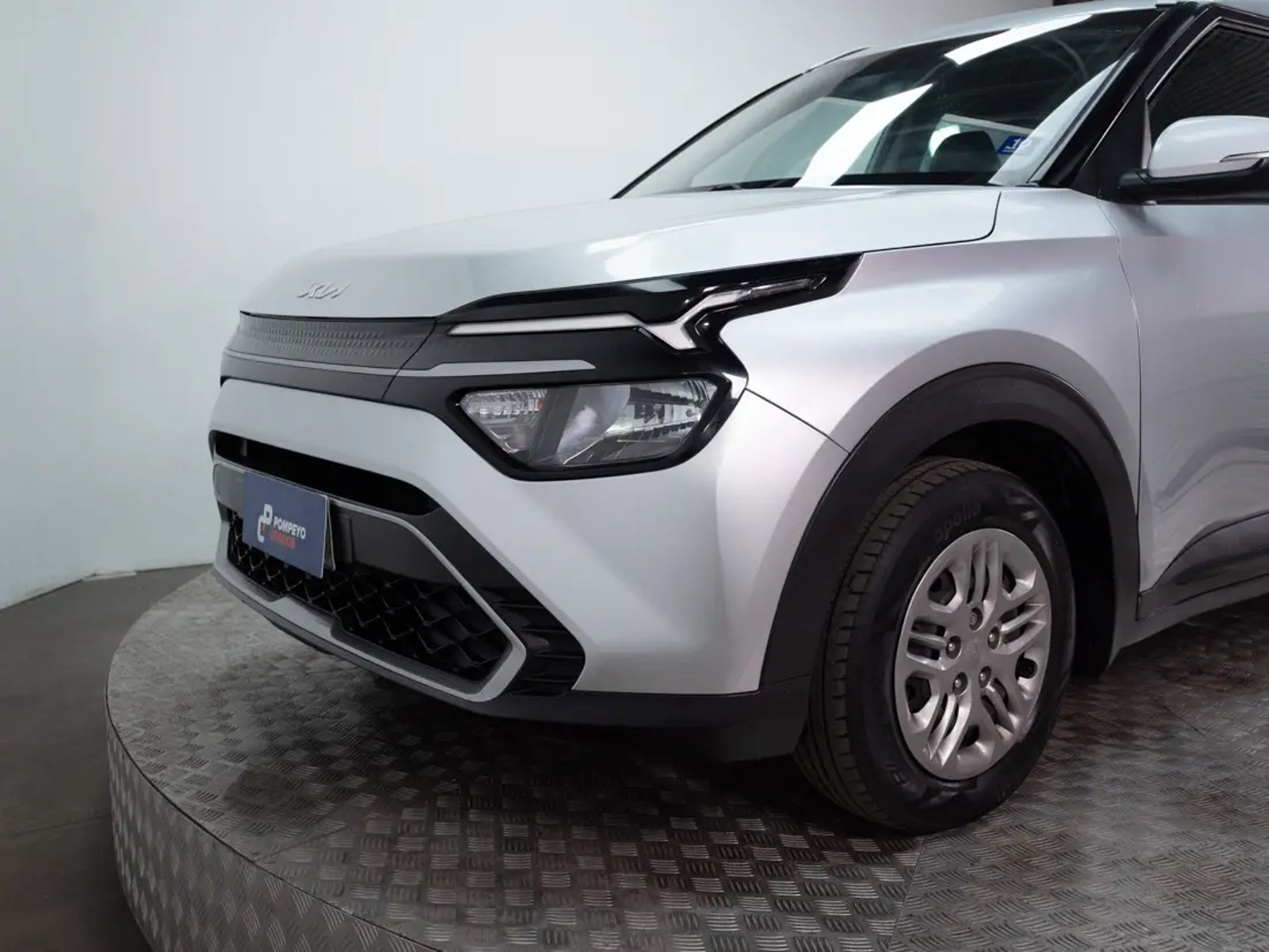 Kia CARENS 2023 - Imagen 19 de 20