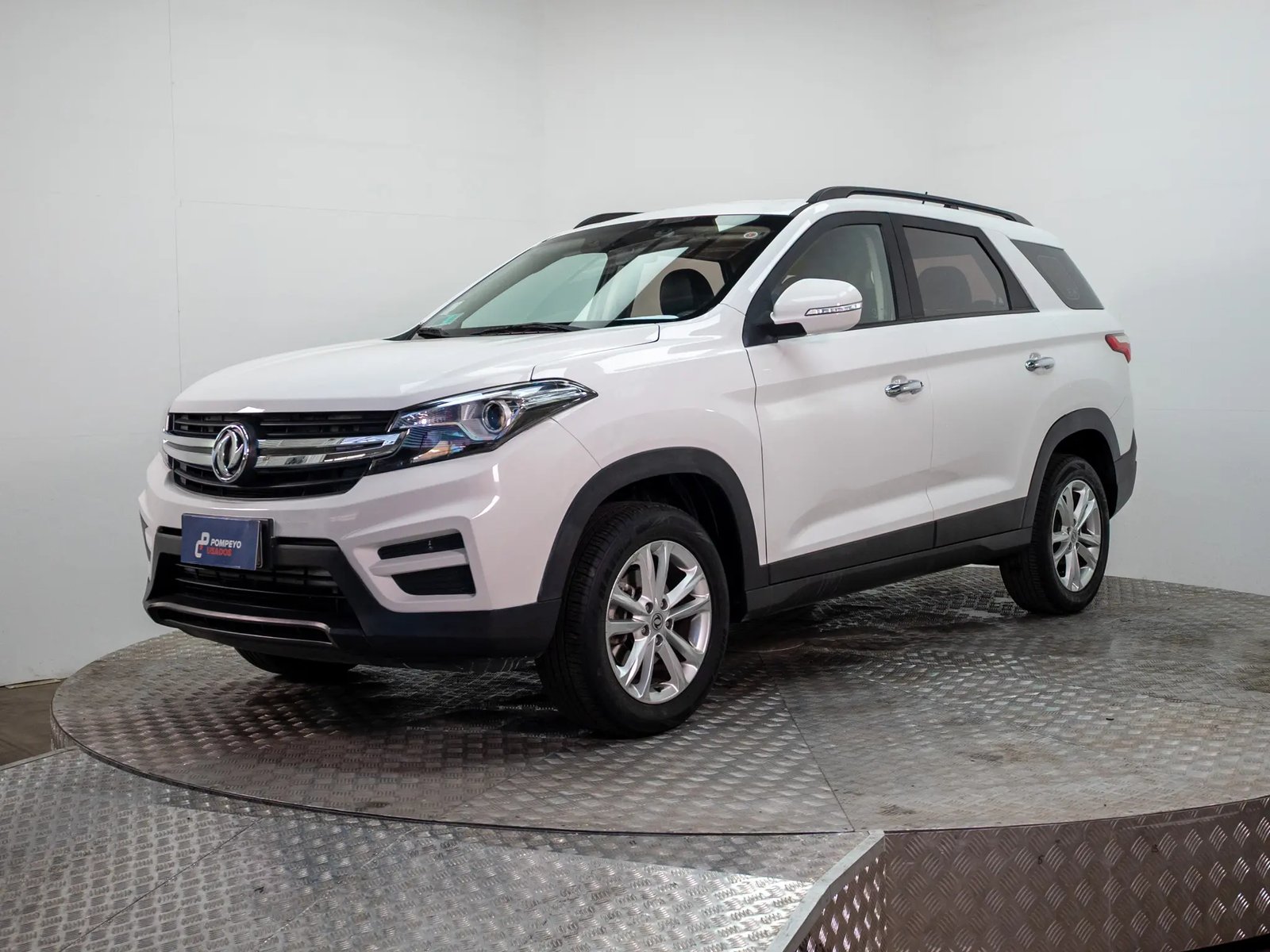 DFSK SUV 560 2022 - Foto 3 de 18