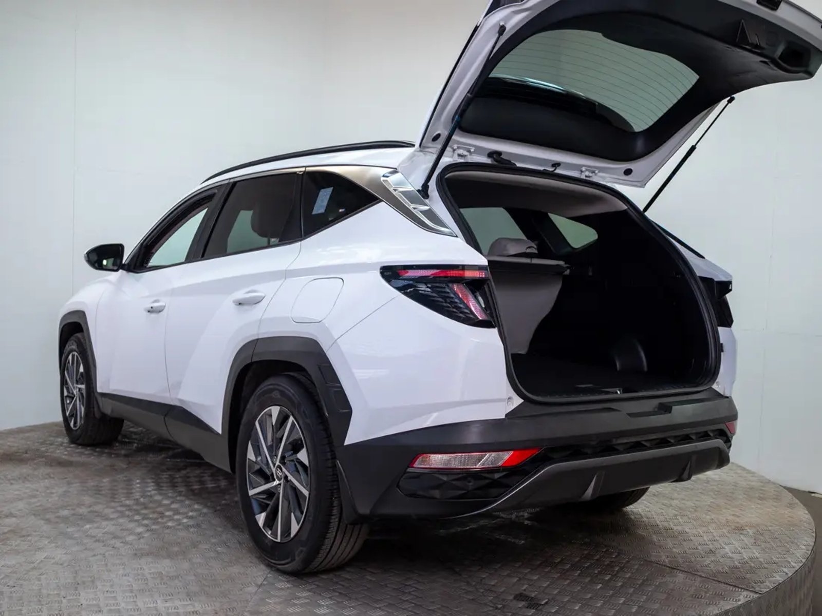 Hyundai TUCSON 2024 - Imagen 10 de 20