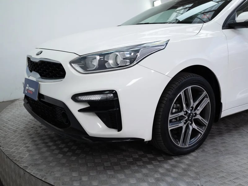 Kia CERATO 2019 - Imagen 18 de 19