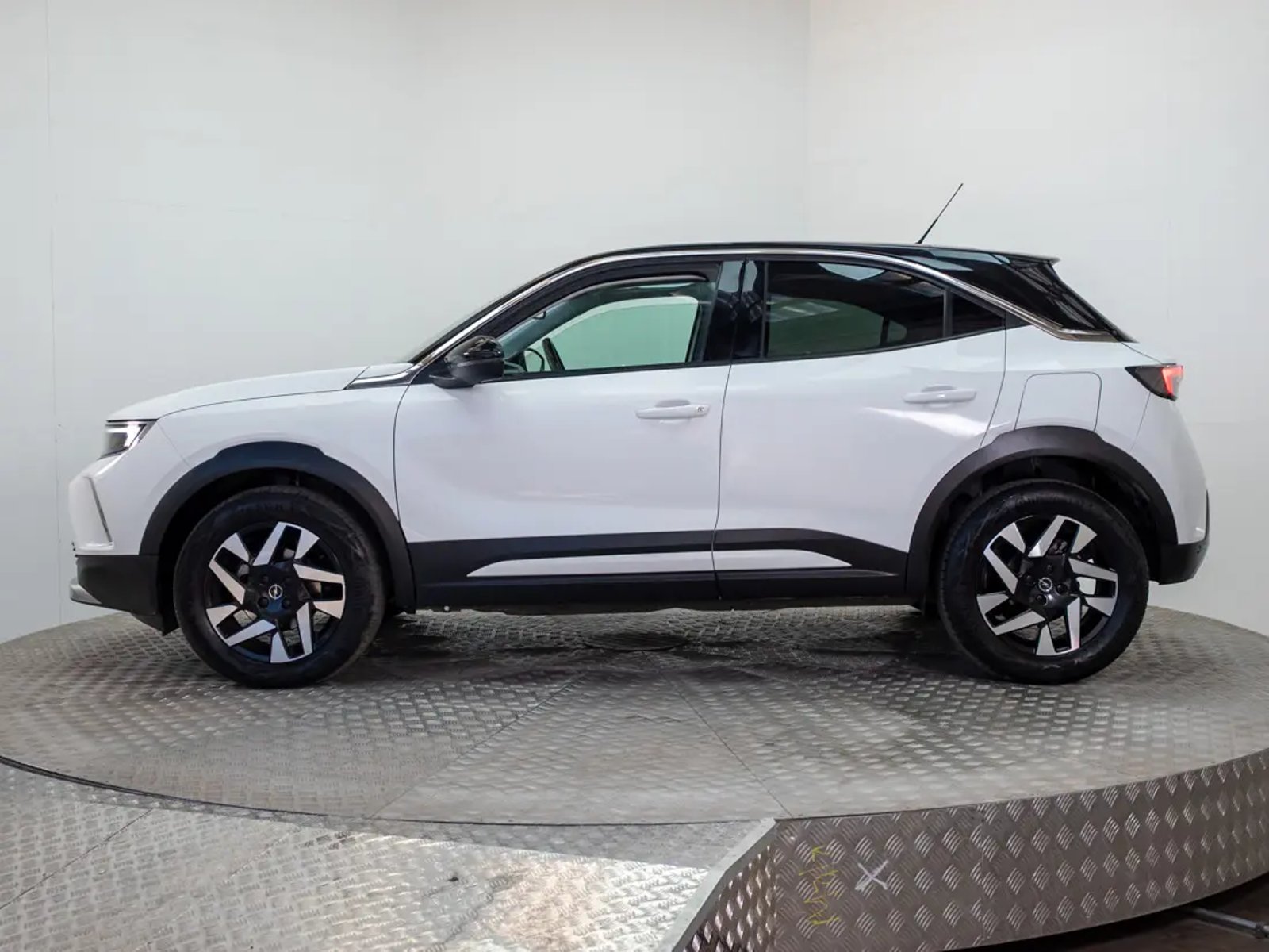OPEL MOKKA 2023 - Imagen 5 de 19