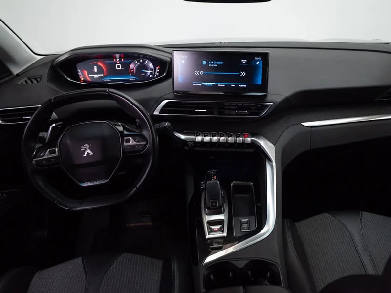 Peugeot 3008 2023 - Imagen 15 de 19