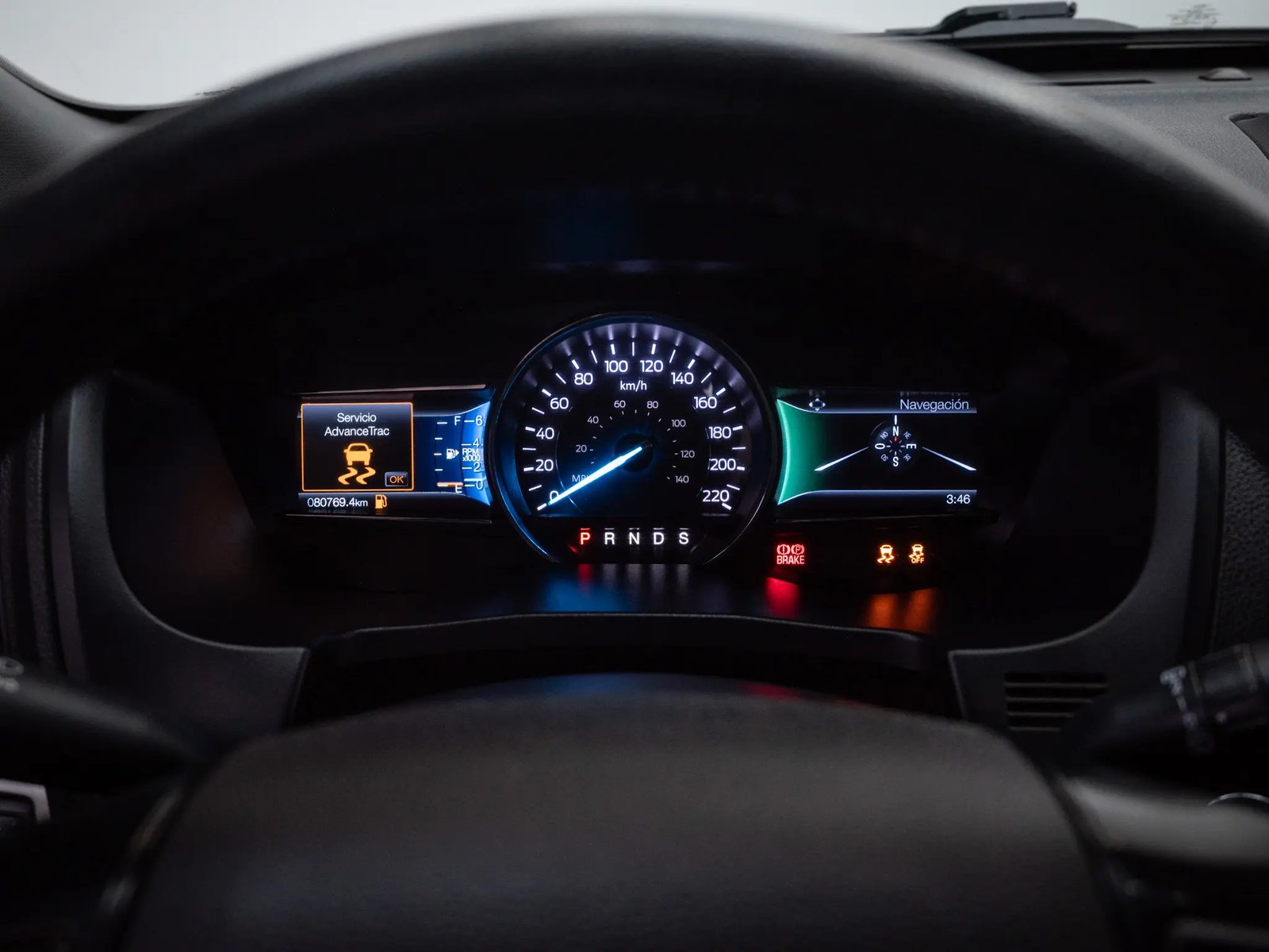 FORD EXPLORER 2019 - Imagen 12 de 18