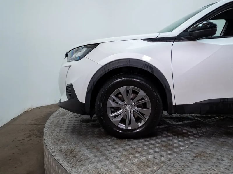 Peugeot 2008 2023 - Imagen 16 de 19