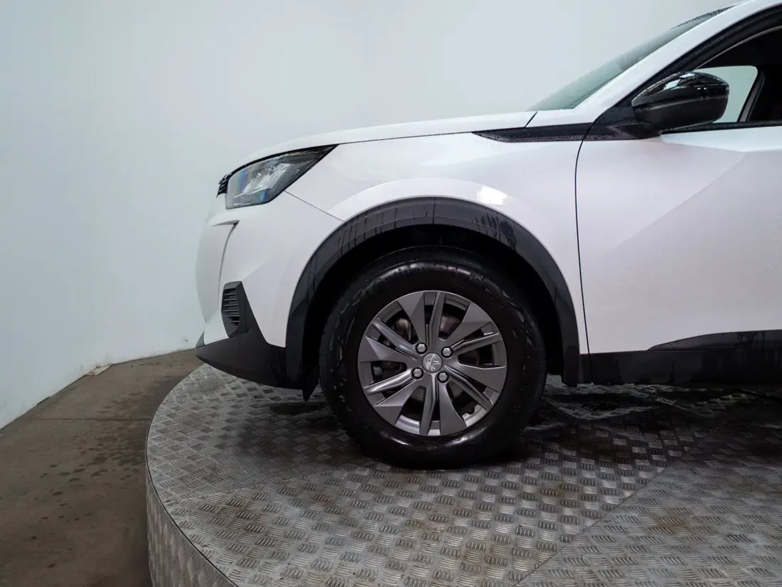 Peugeot 2008 2023 - Imagen 16 de 19