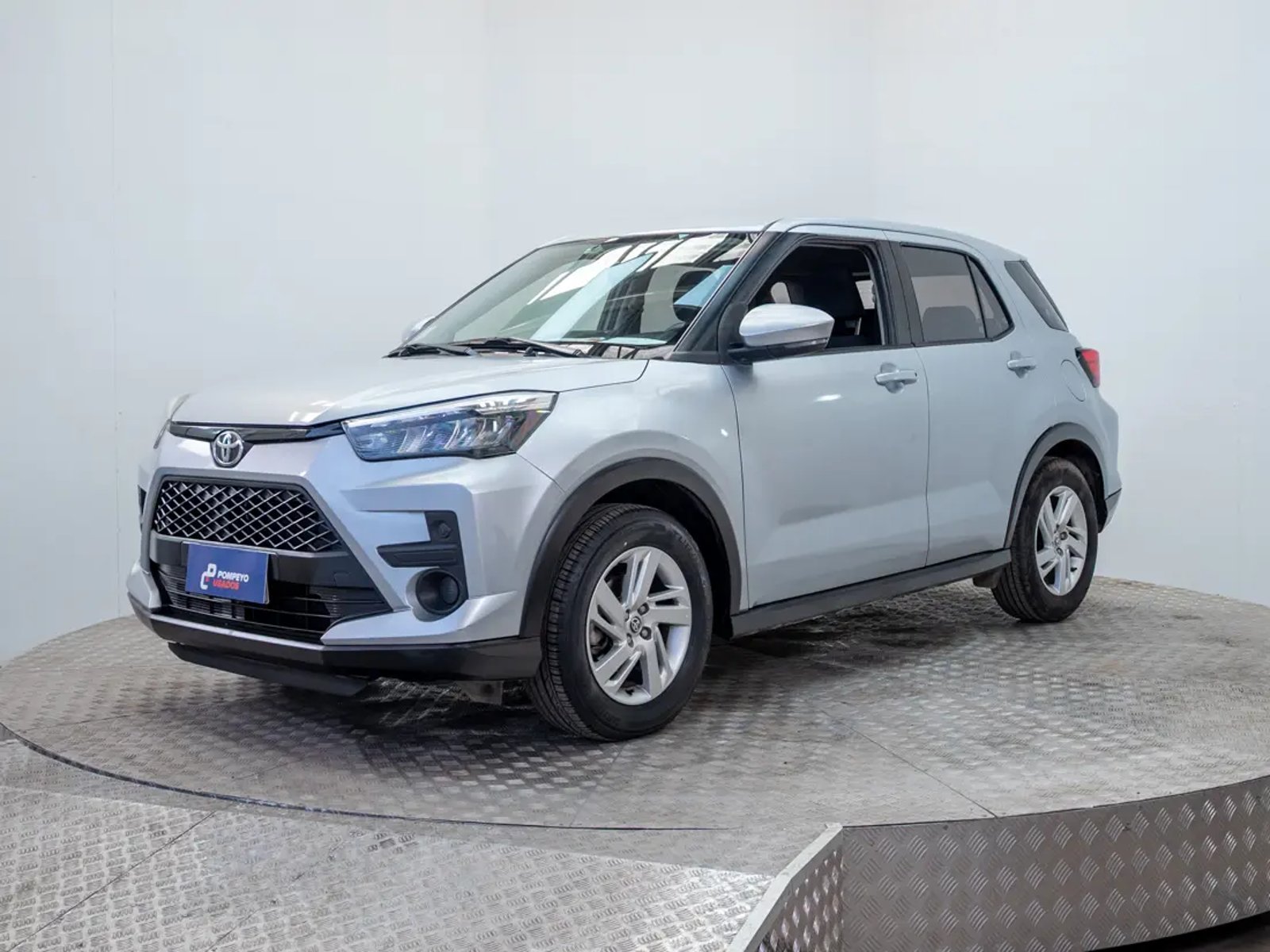 Toyota RAIZE 2023 - Foto 3 de 20