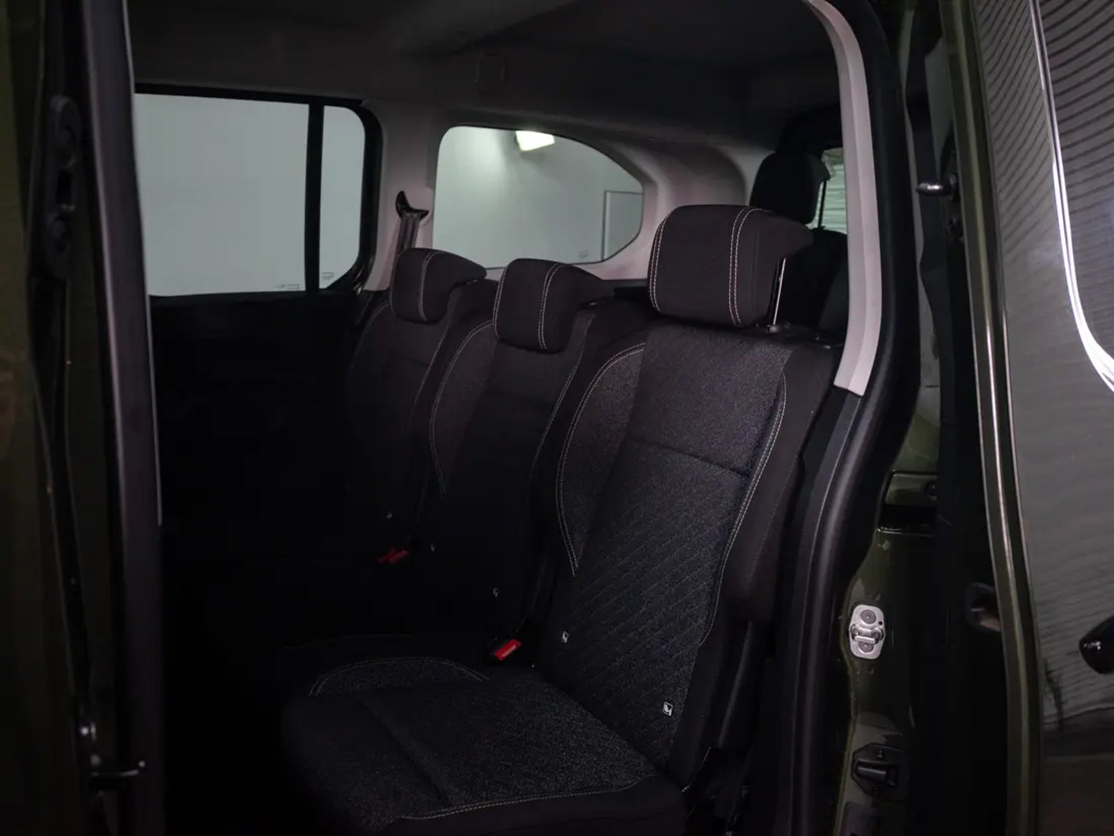 PEUGEOT RIFTER 2025 - Imagen 14 de 20