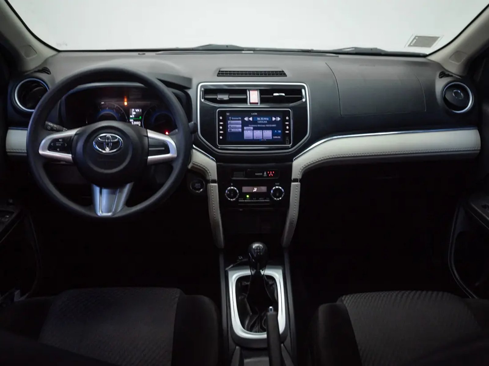 TOYOTA RUSH 2021 - Imagen 13 de 18