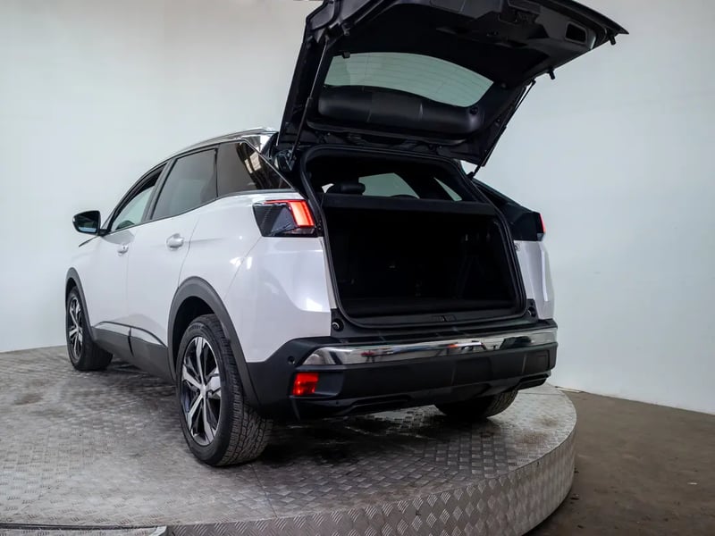Peugeot 3008 2023 - Imagen 10 de 20