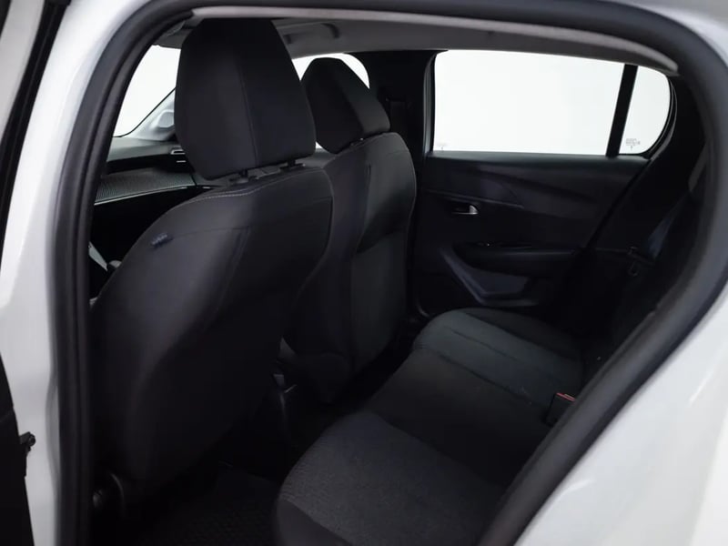 Peugeot 208 2024 - Imagen 14 de 19