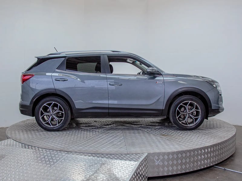 SsangYong KORANDO 2022 - Imagen 8 de 17