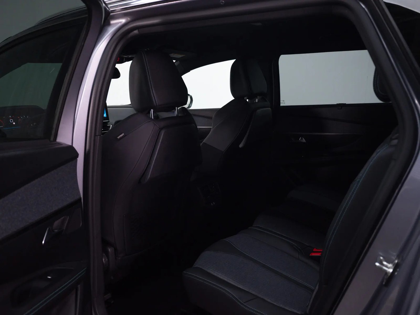PEUGEOT NEW 3008 2025 - Imagen 11 de 14