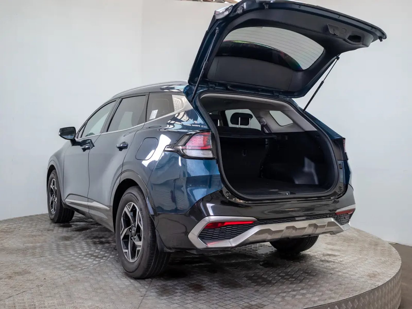 Kia SPORTAGE 2023 - Imagen 10 de 20