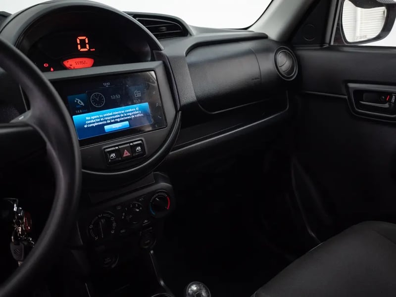 Suzuki S-PRESSO 2023 - Imagen 12 de 19