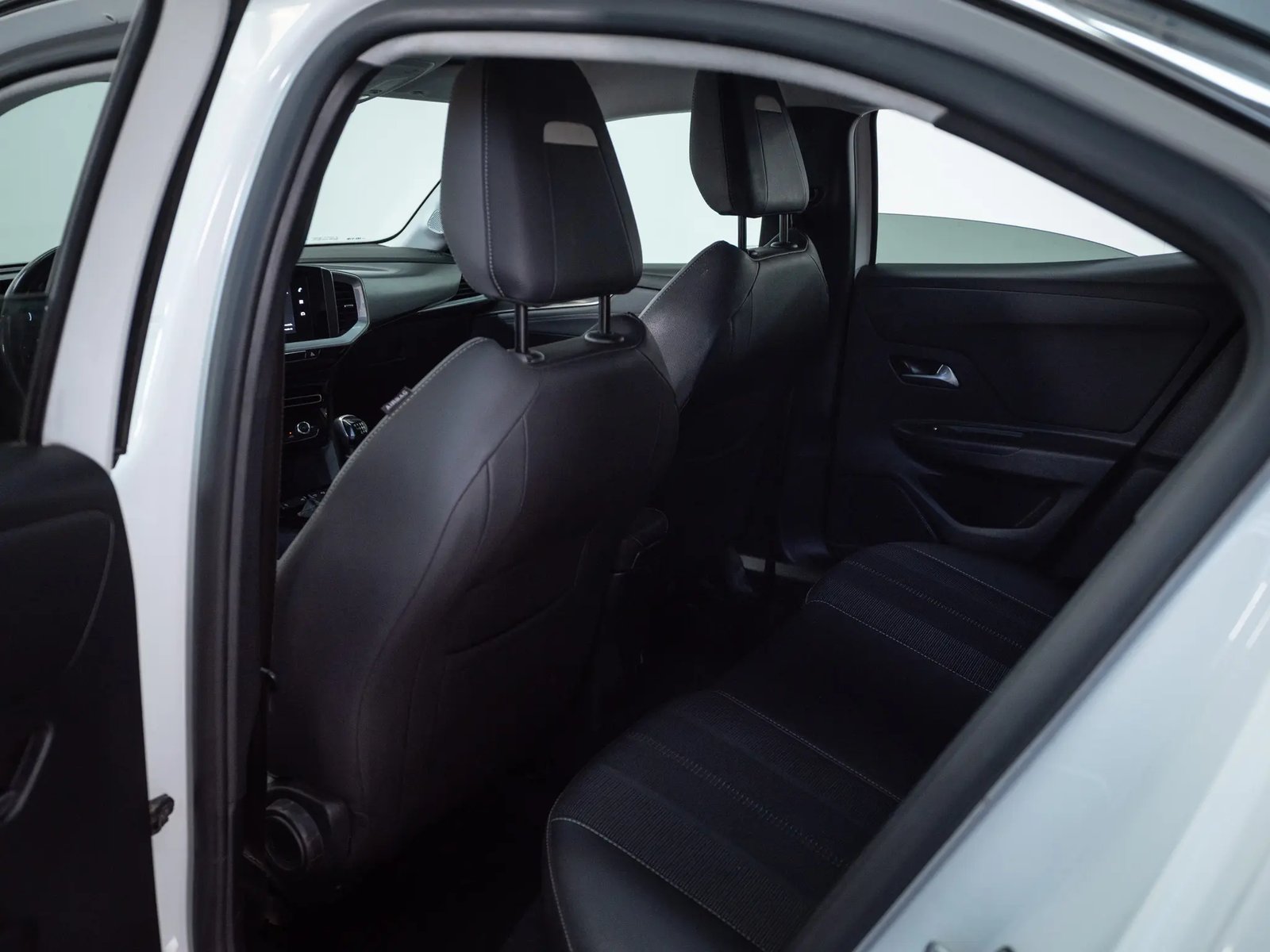 OPEL MOKKA 2022 - Imagen 14 de 18