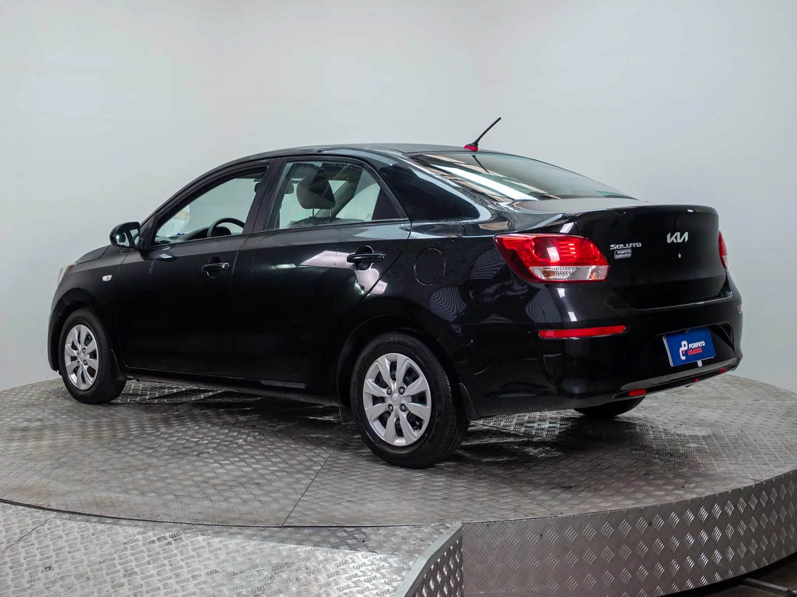 KIA SOLUTO 2023 - Imagen 7 de 17