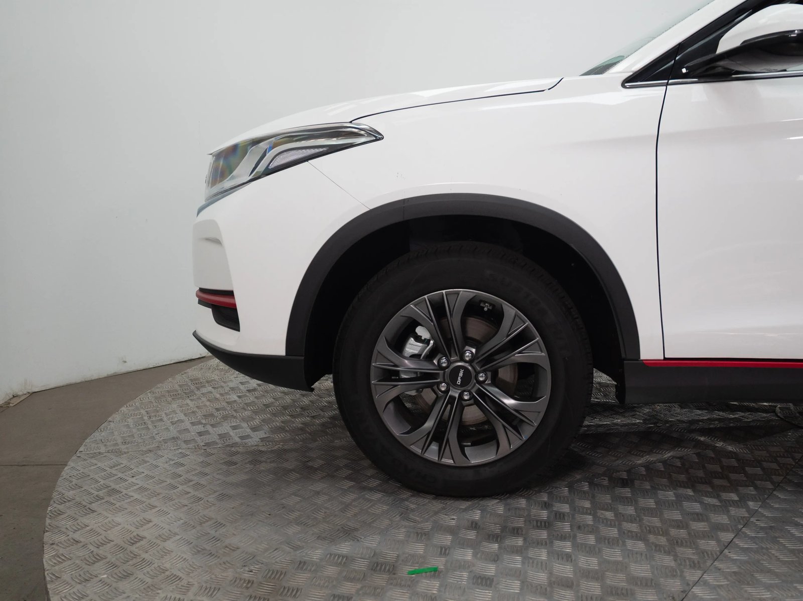 DFSK SUV 500 2025 - Imagen 5 de 16