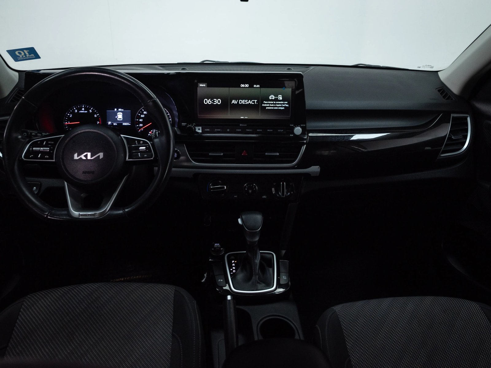 KIA SELTOS 2023 - Imagen 16 de 19