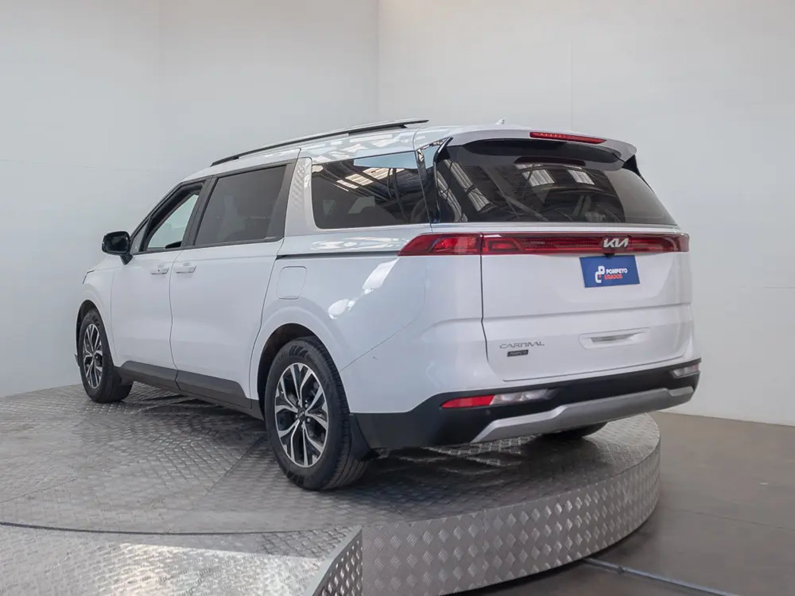 KIA CARNIVAL 2024 - Imagen 4 de 19