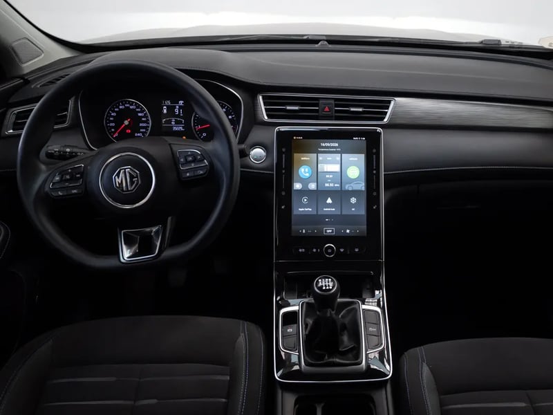 MG RX5 2024 - Imagen 15 de 20