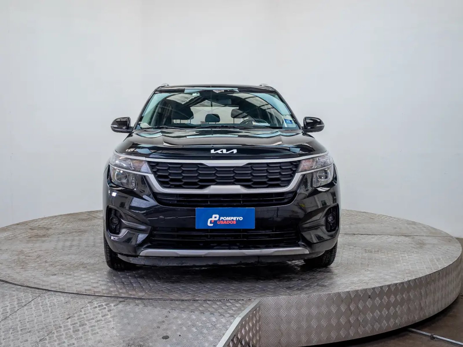 Kia SELTOS 2023 - Foto 2 de 19